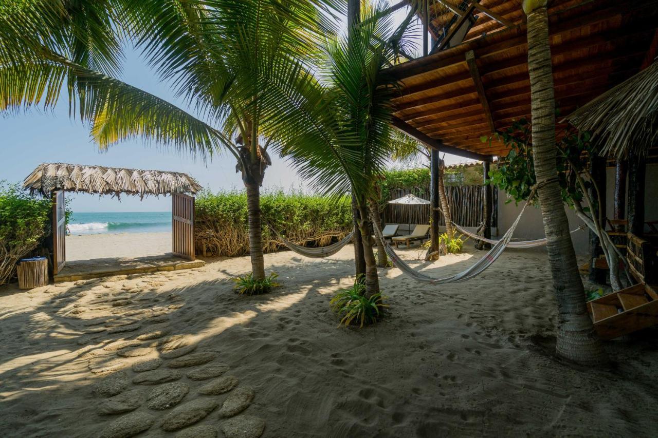 Las Olas Mancora Luaran gambar